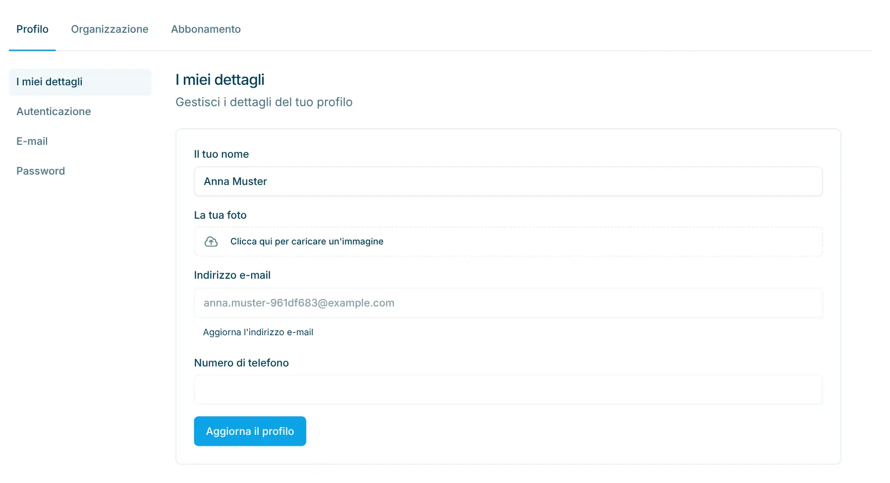 Impostazioni del profilo con i campi Il tuo nome, La tua foto e Indirizzo e-mail